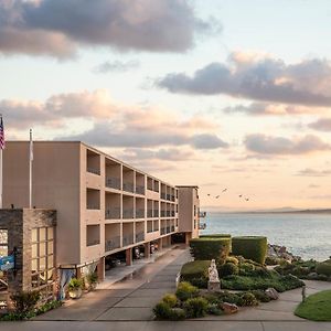 Monterey Bay Inn